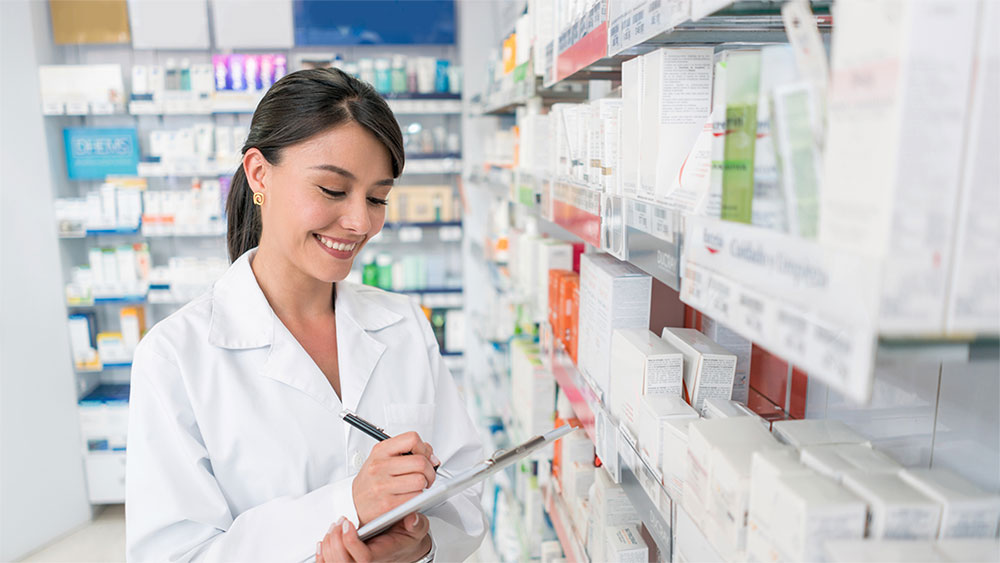 Behind the scenes in pharmacy – how are the storage conditions of medicines controlled?